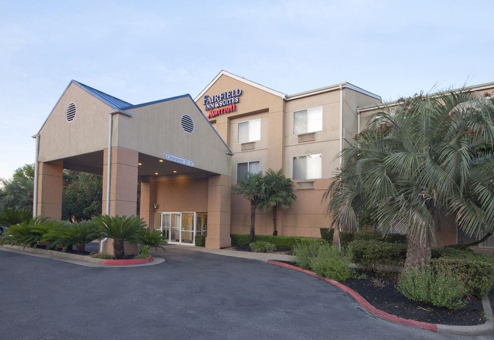 Fairfield Inn & Suites Beaumont Ngoại thất bức ảnh