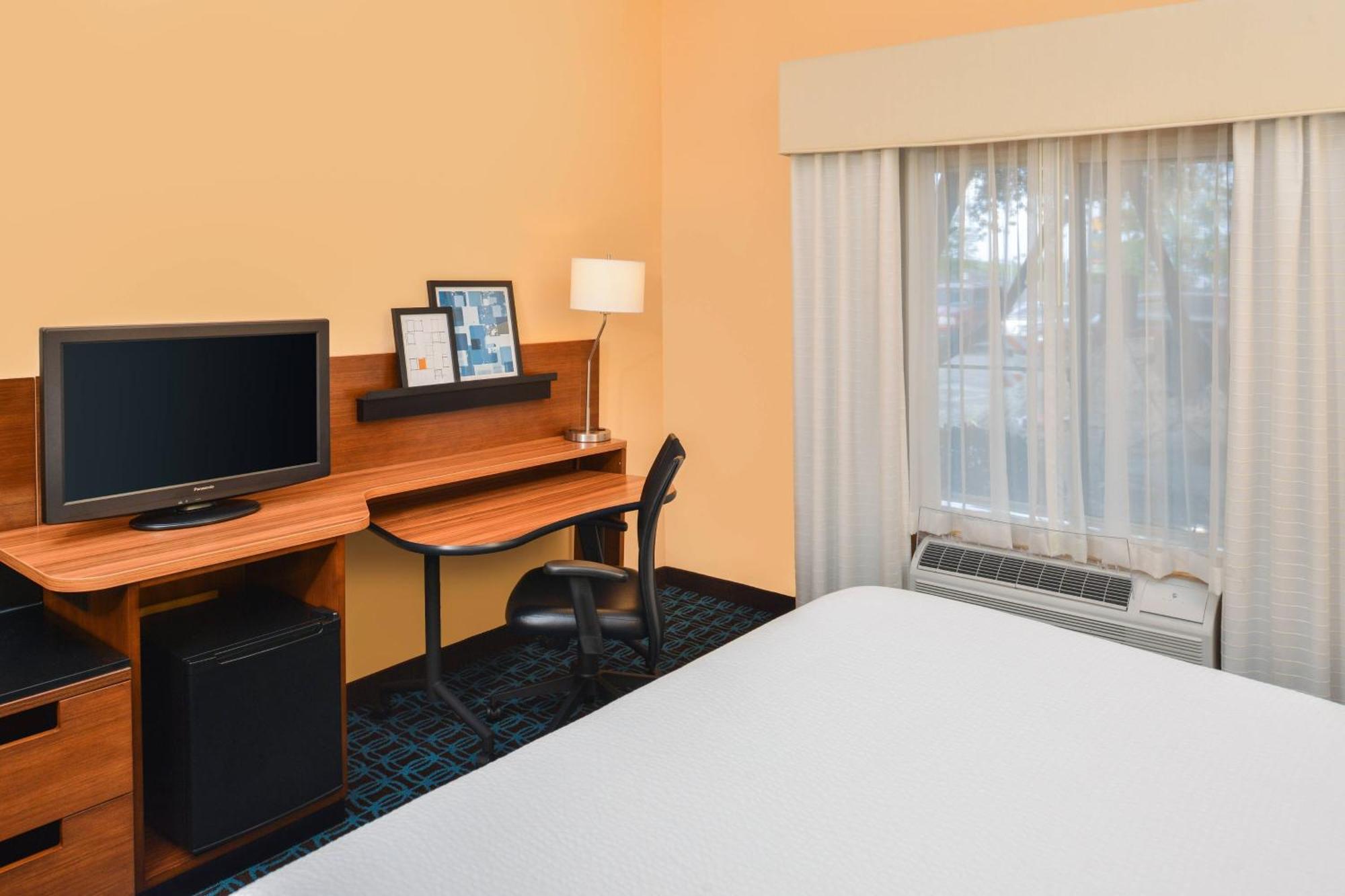 Fairfield Inn & Suites Beaumont Ngoại thất bức ảnh