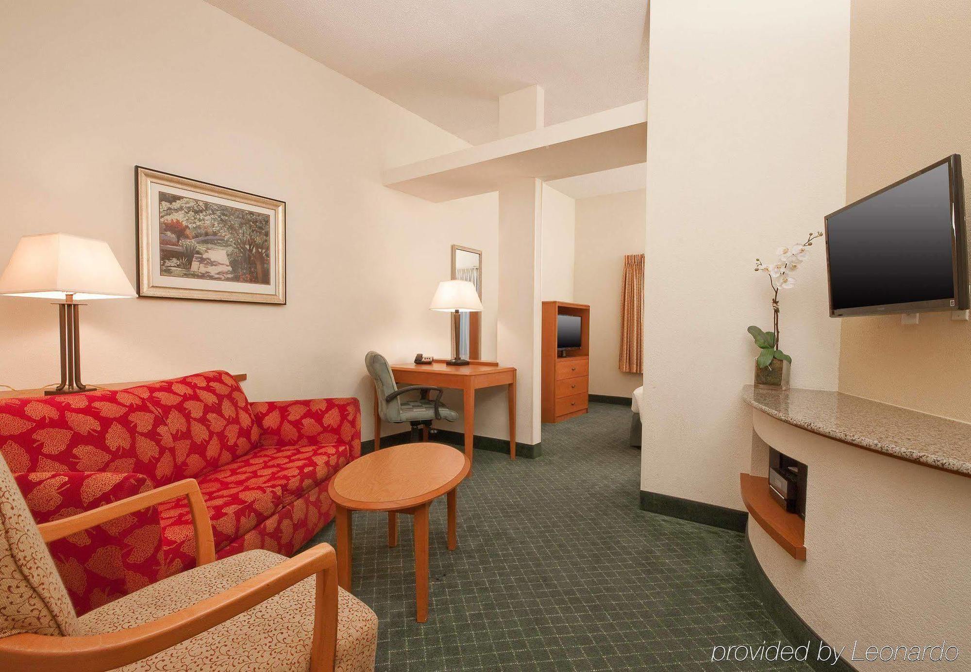 Fairfield Inn & Suites Beaumont Ngoại thất bức ảnh